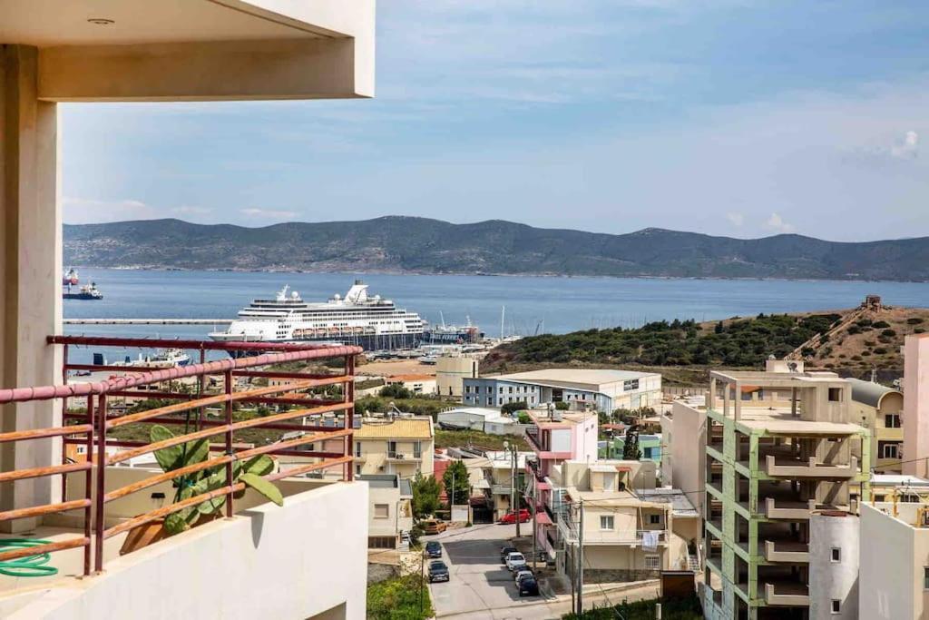 Lavrio Seaview 2Bdr Apt 4 Min Dive From The Sea 외부 사진
