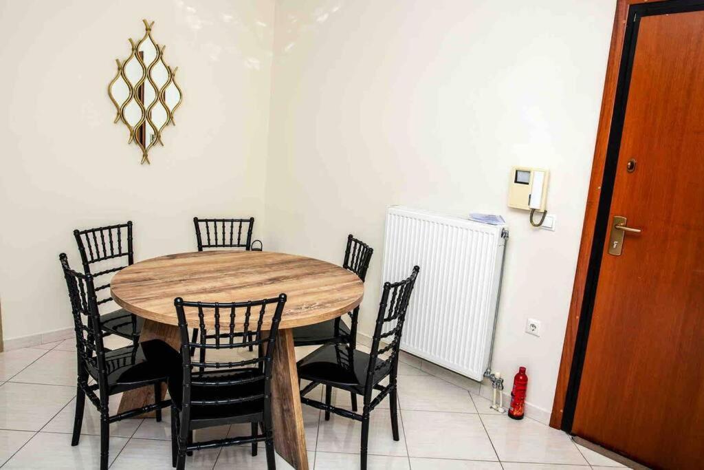 Lavrio Seaview 2Bdr Apt 4 Min Dive From The Sea 외부 사진
