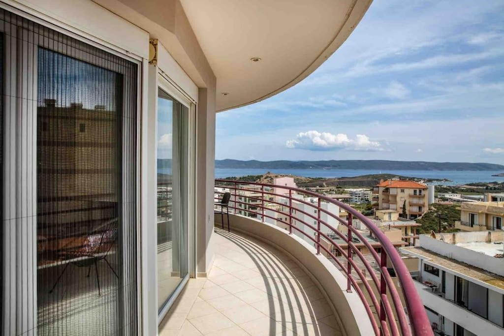 Lavrio Seaview 2Bdr Apt 4 Min Dive From The Sea 외부 사진